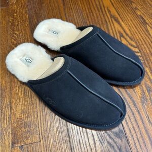 UGG Men's Black Slippers